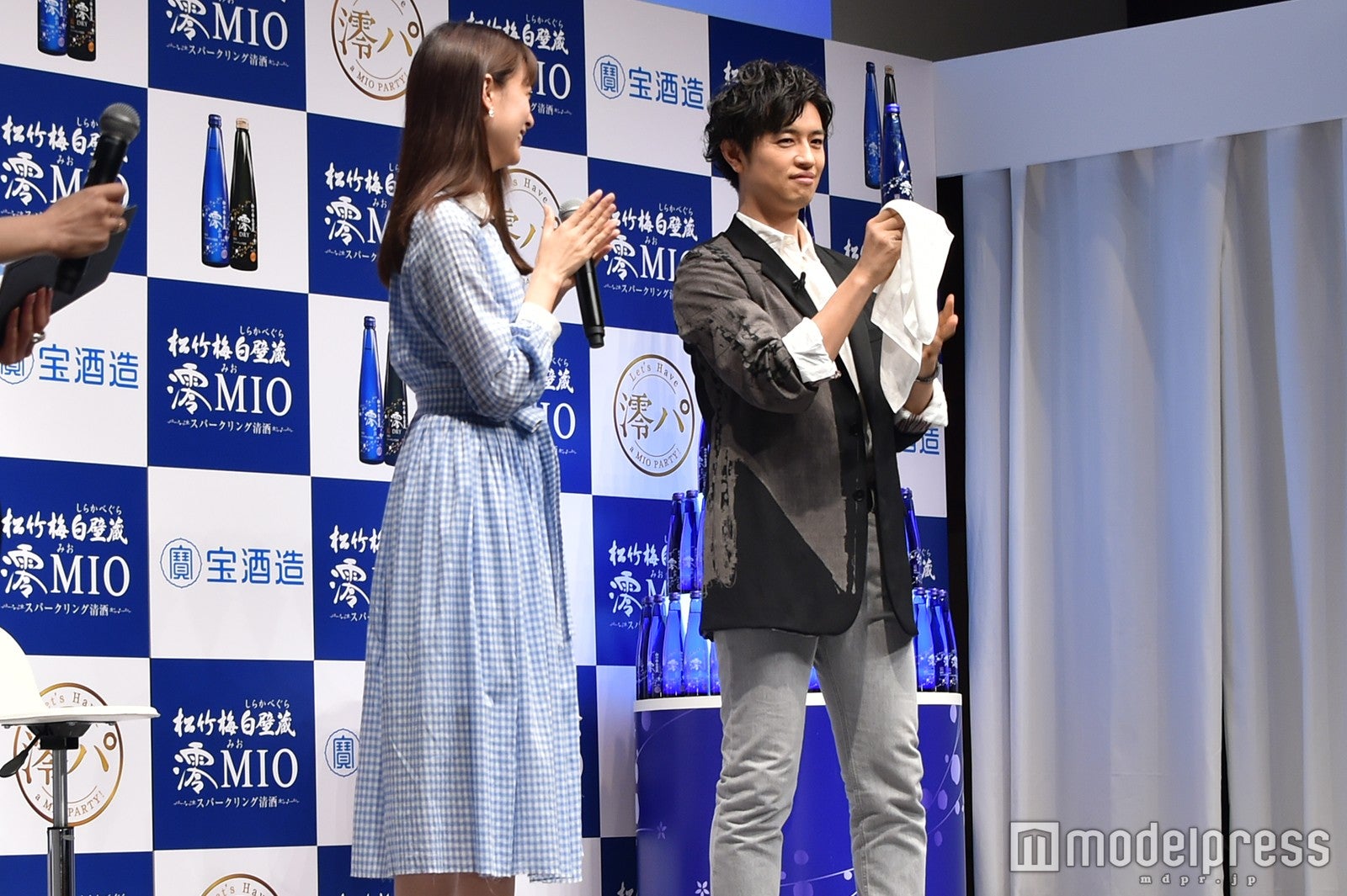 山本美月、斎藤工 （C）モデルプレス