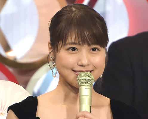 有村架純、胸元SEXY黒ロングドレスに衣装チェンジ<紅白リハ2日目>