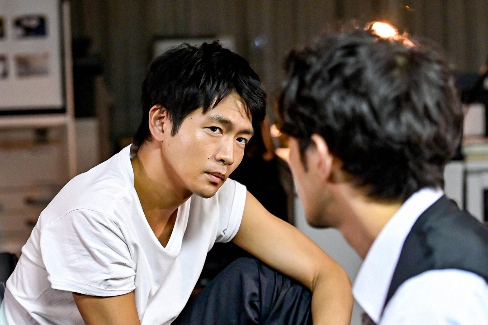 松下洸平、津田健次郎／「最愛」第4話より（C）TBS