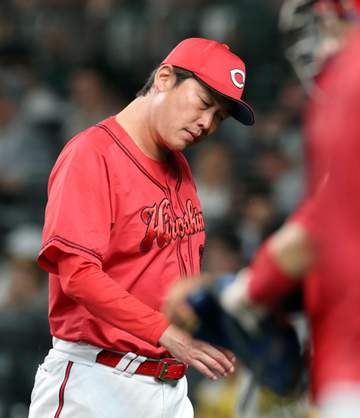 広島・新井監督「語るに値しないプレー」五回野間が後逸＆悪送球 九回大盛オーバーランで試合終了「自らチャンス手放している」