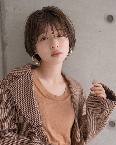 面長さんに似合う髪型カタログ 22最新 小顔見え のヘアスタイルをご紹介 モデルプレス 面長さんに似合う髪型カタログ 22最新 小顔見え のヘアスタイルをご紹介 モデルプレス