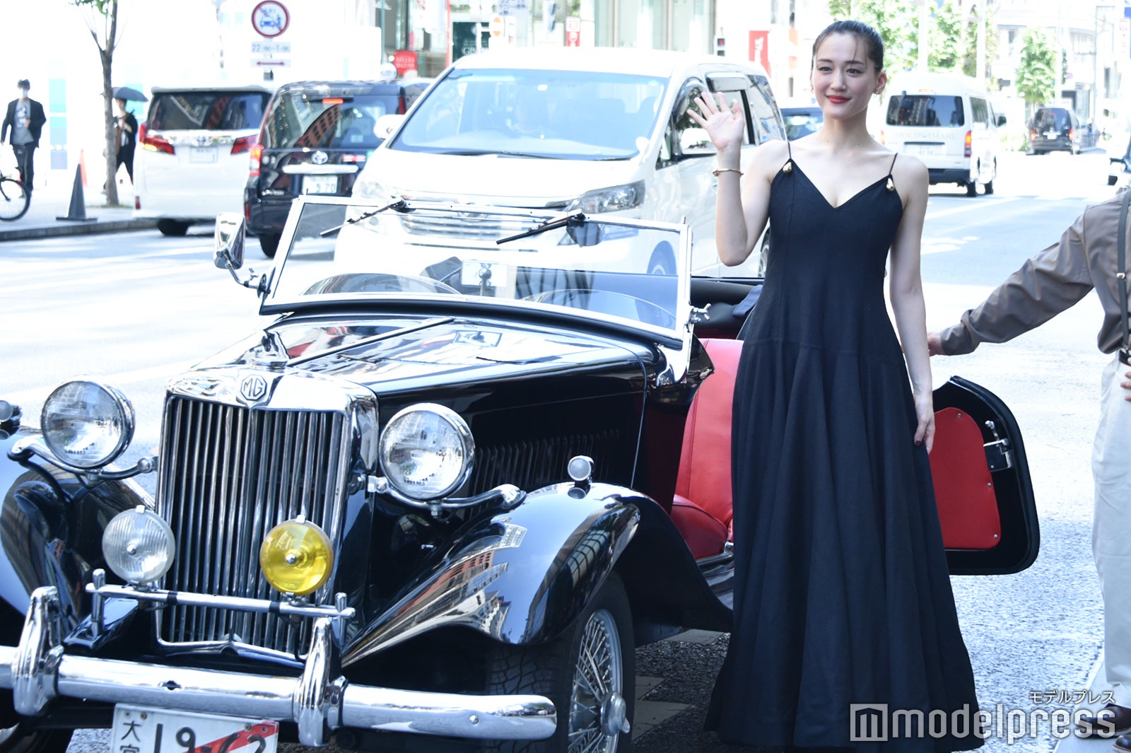 綾瀬はるか（C）モデルプレス