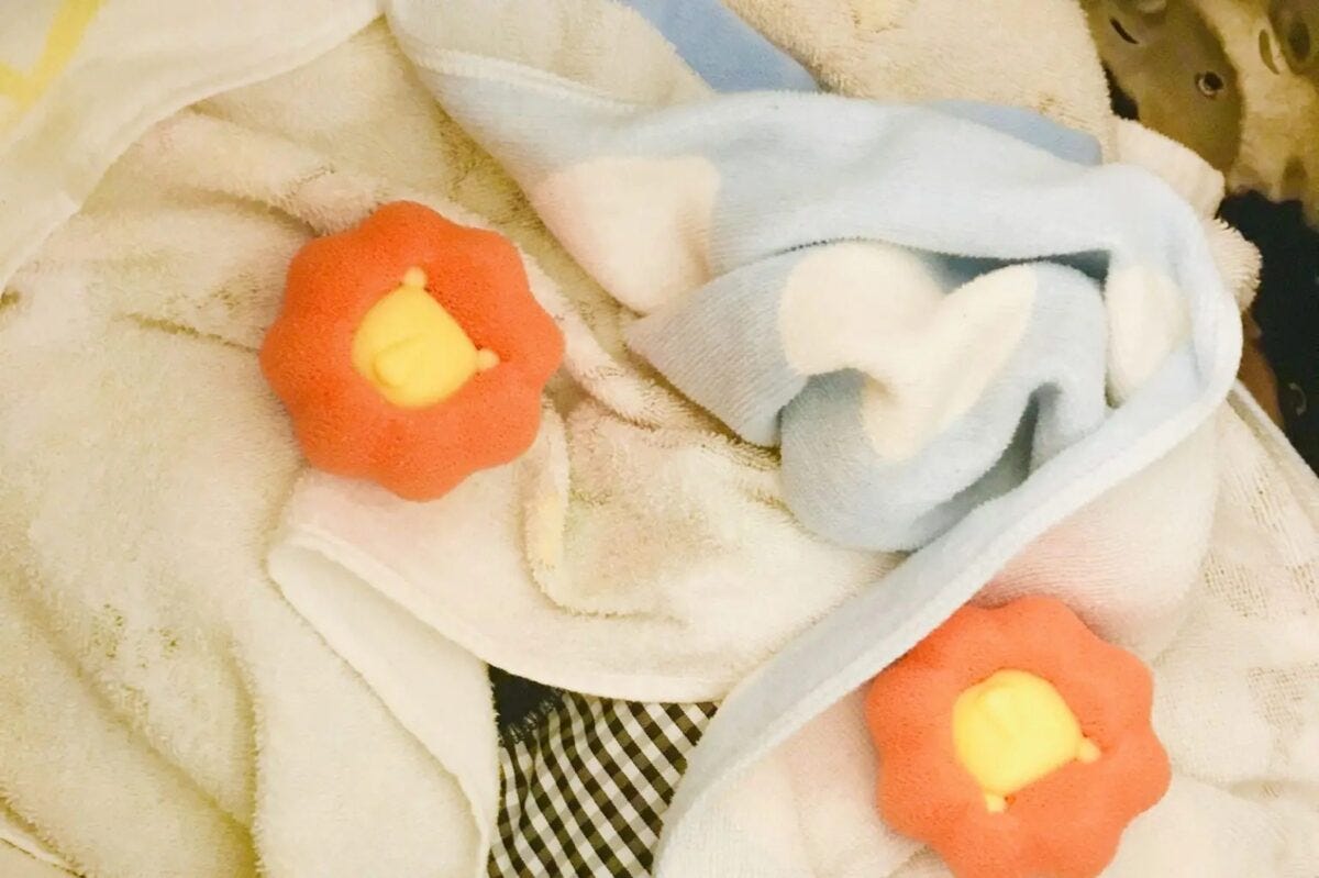 ダイソー「洗濯ボール」