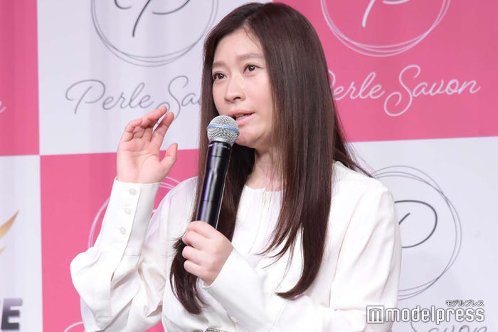 篠原涼子(C)モデルプレス