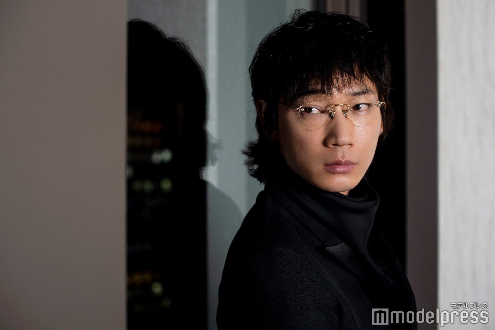 綾野剛（C）モデルプレス