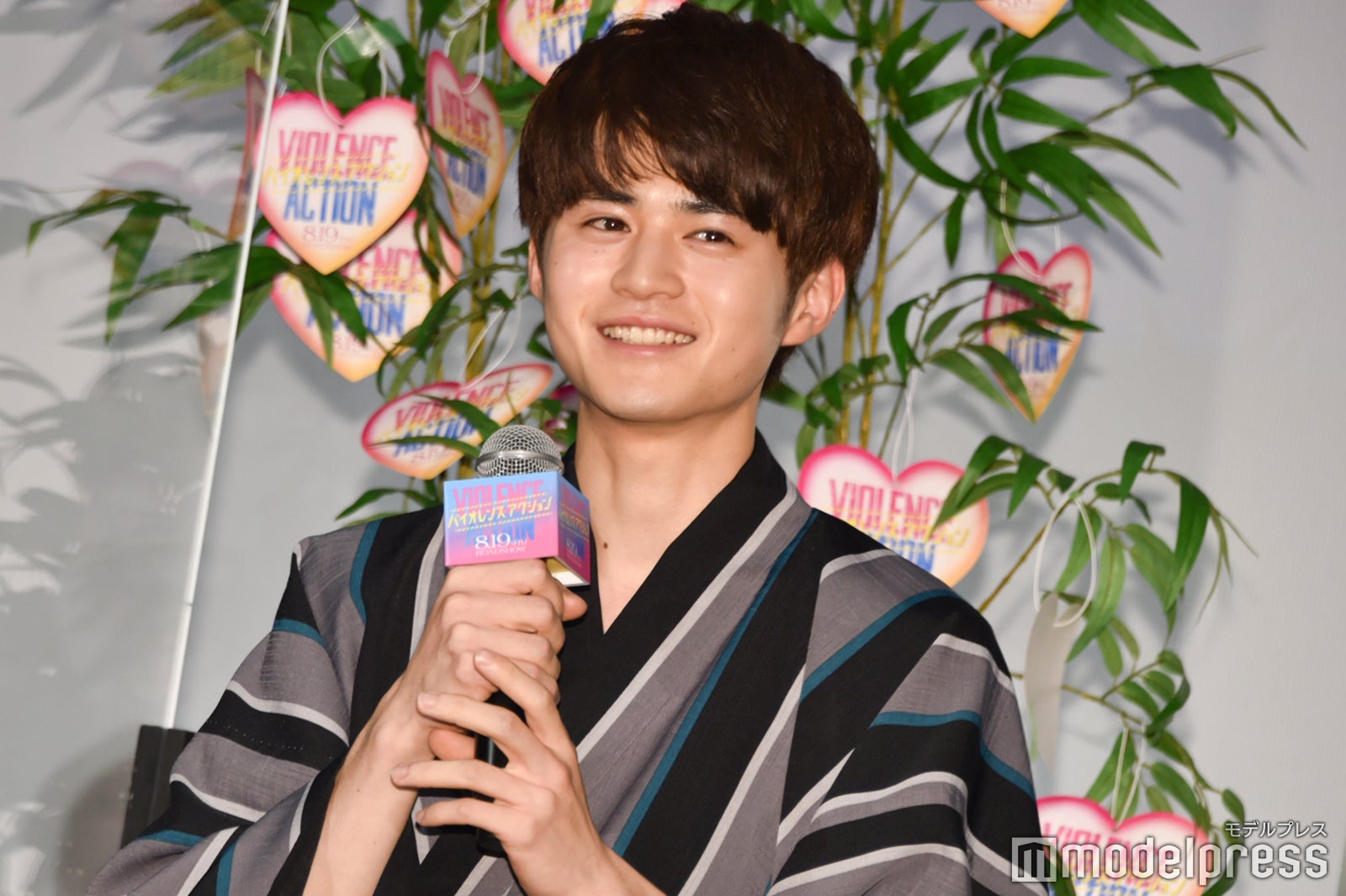 鈴鹿央士（C）モデルプレス