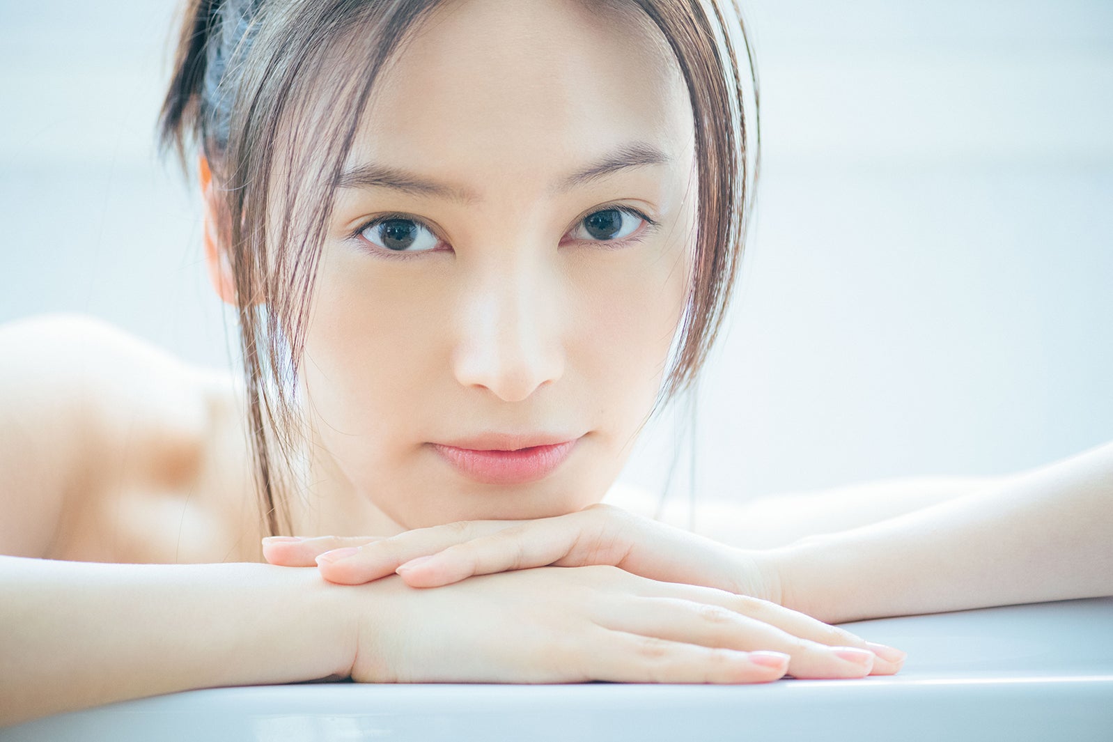 大政絢 美ボディ デコルテで魅了 美しさの秘訣公開 モデルプレス 大政絢 美ボディ デコルテで魅了 美しさの秘訣公開 モデルプレス