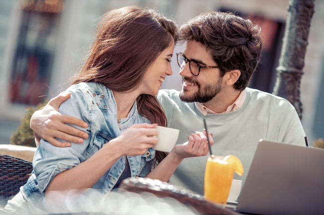 男運は関係ない 浮気されやすい女性 の共通点 モデルプレス