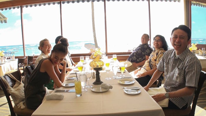 ミッシェルズ・ハワイ・アット・ザ・コロニー・サーフ/画像提供:フジテレビ