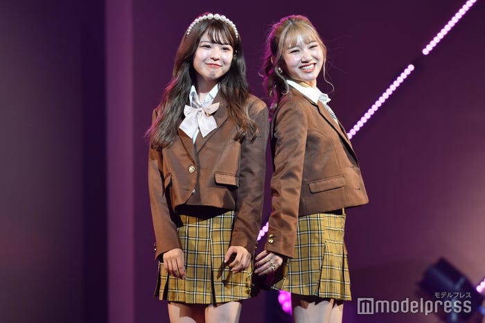 折田涼夏、久保玲奈(C)モデルプレス