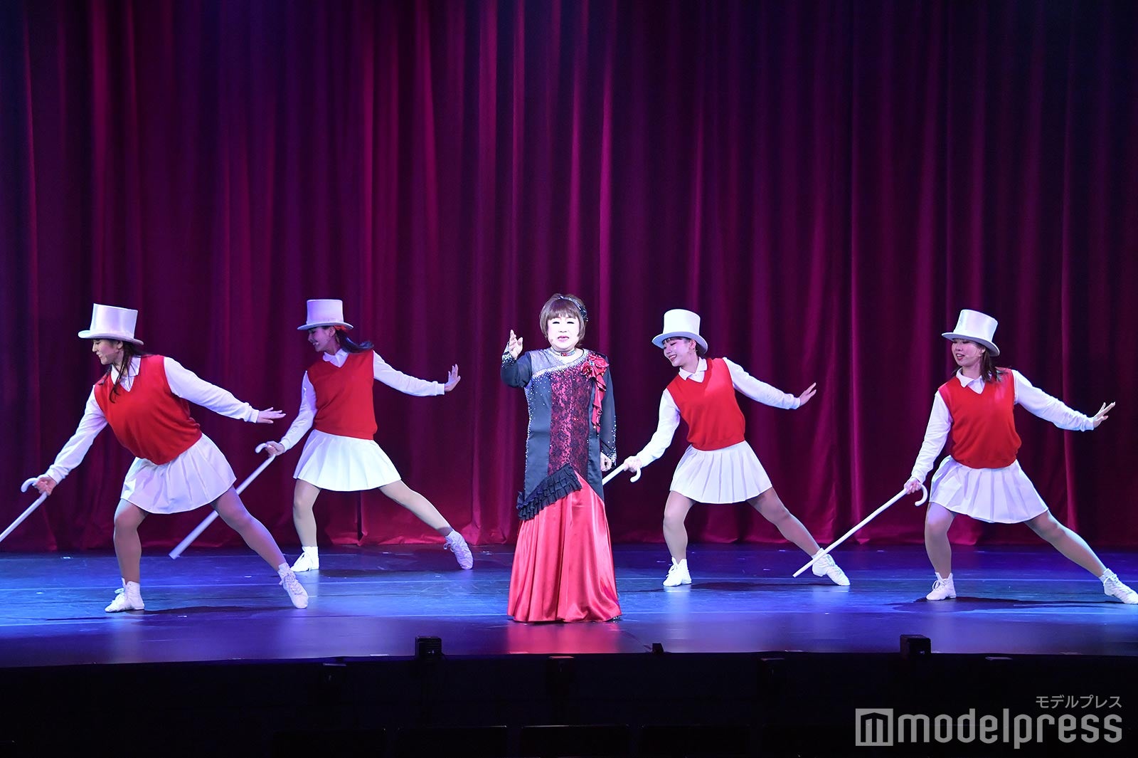 天童よしみ「日劇前で逢いましょう」ゲネプロより（C）モデルプレス