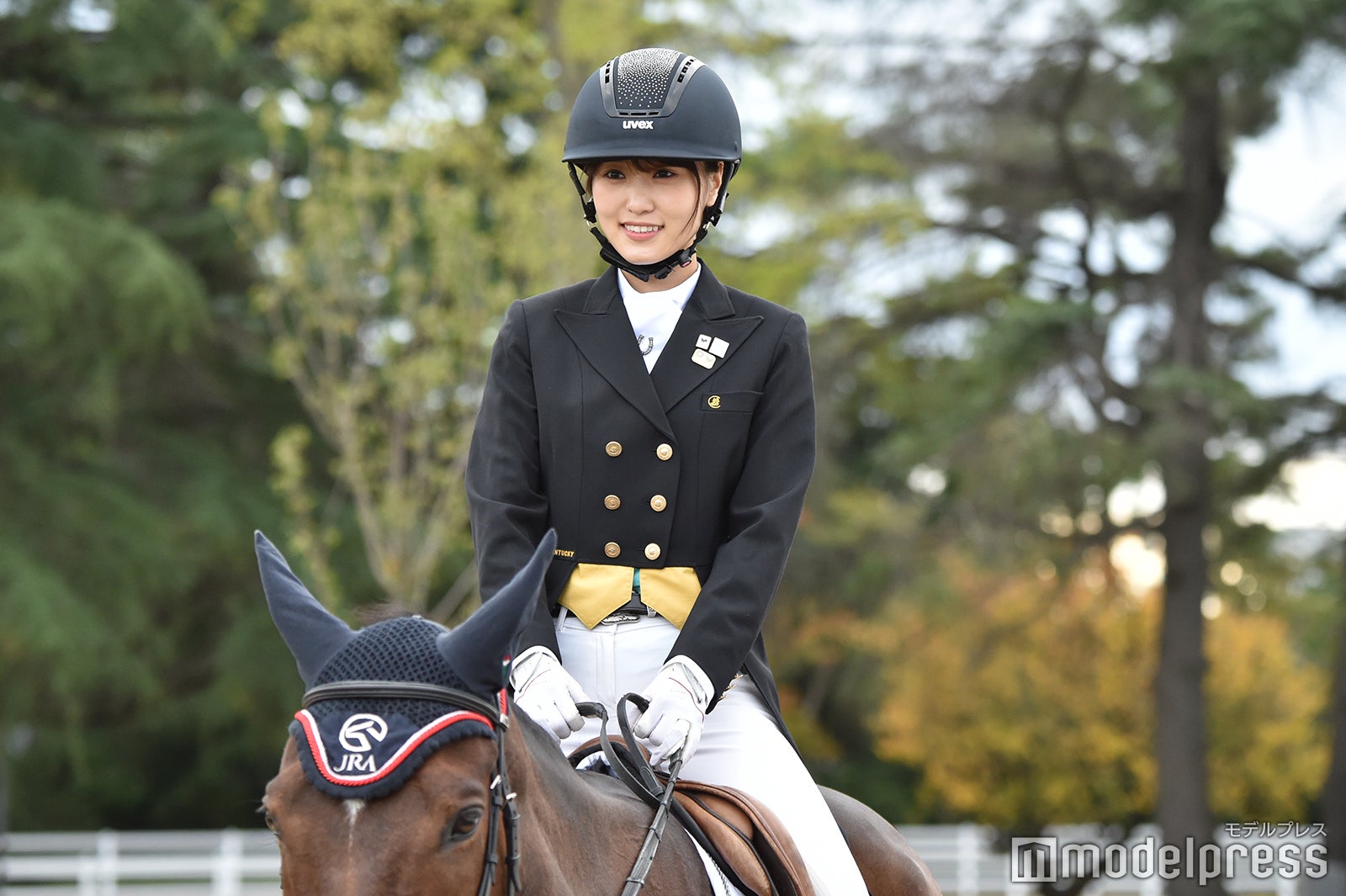 菅井友香（C）モデルプレス