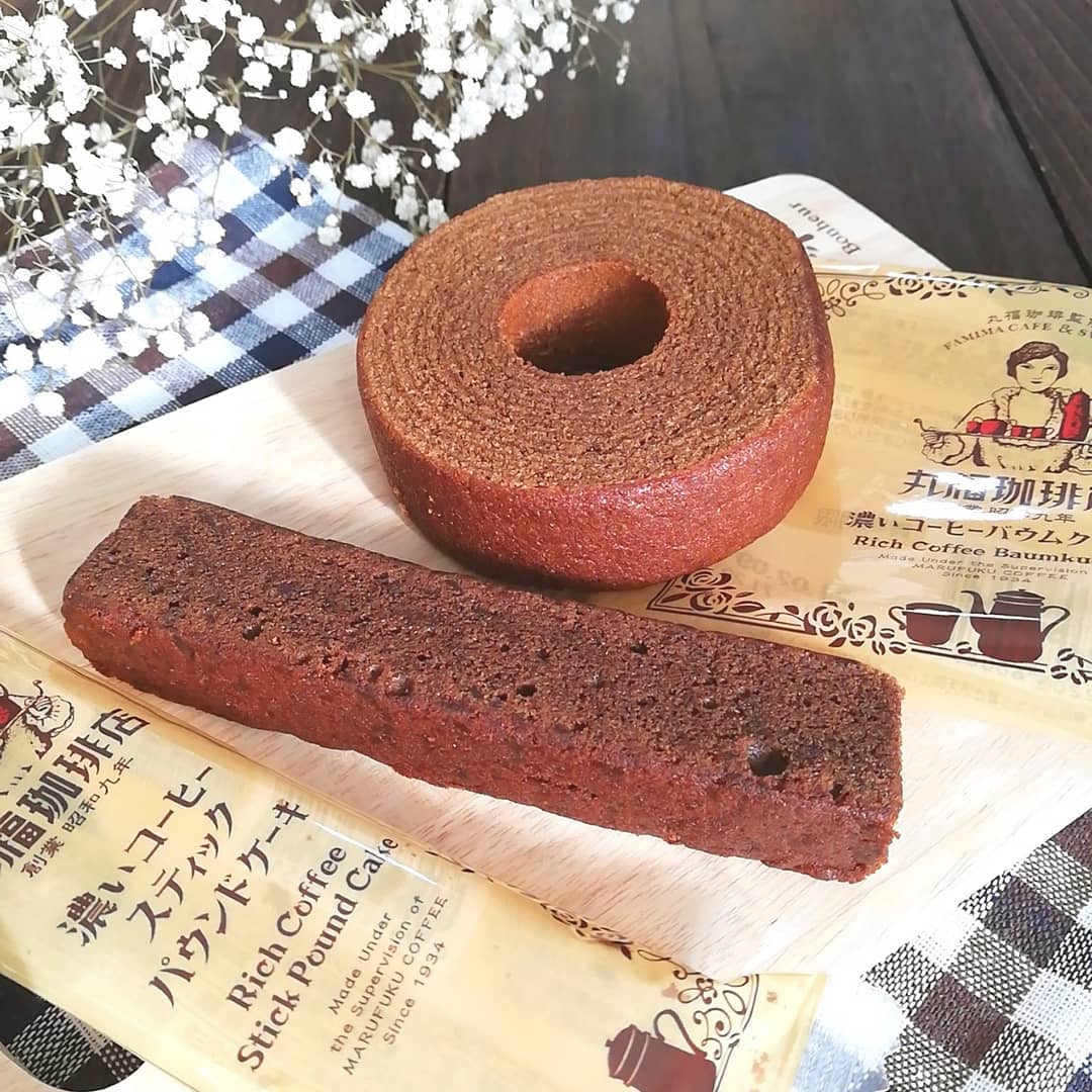 濃いコーヒースティックパウンドケーキと濃いコーヒーバウムクーヘン