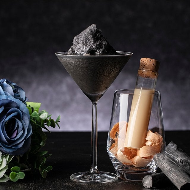 ダンディな大人のオトコ向け!?の黒いカキ氷
