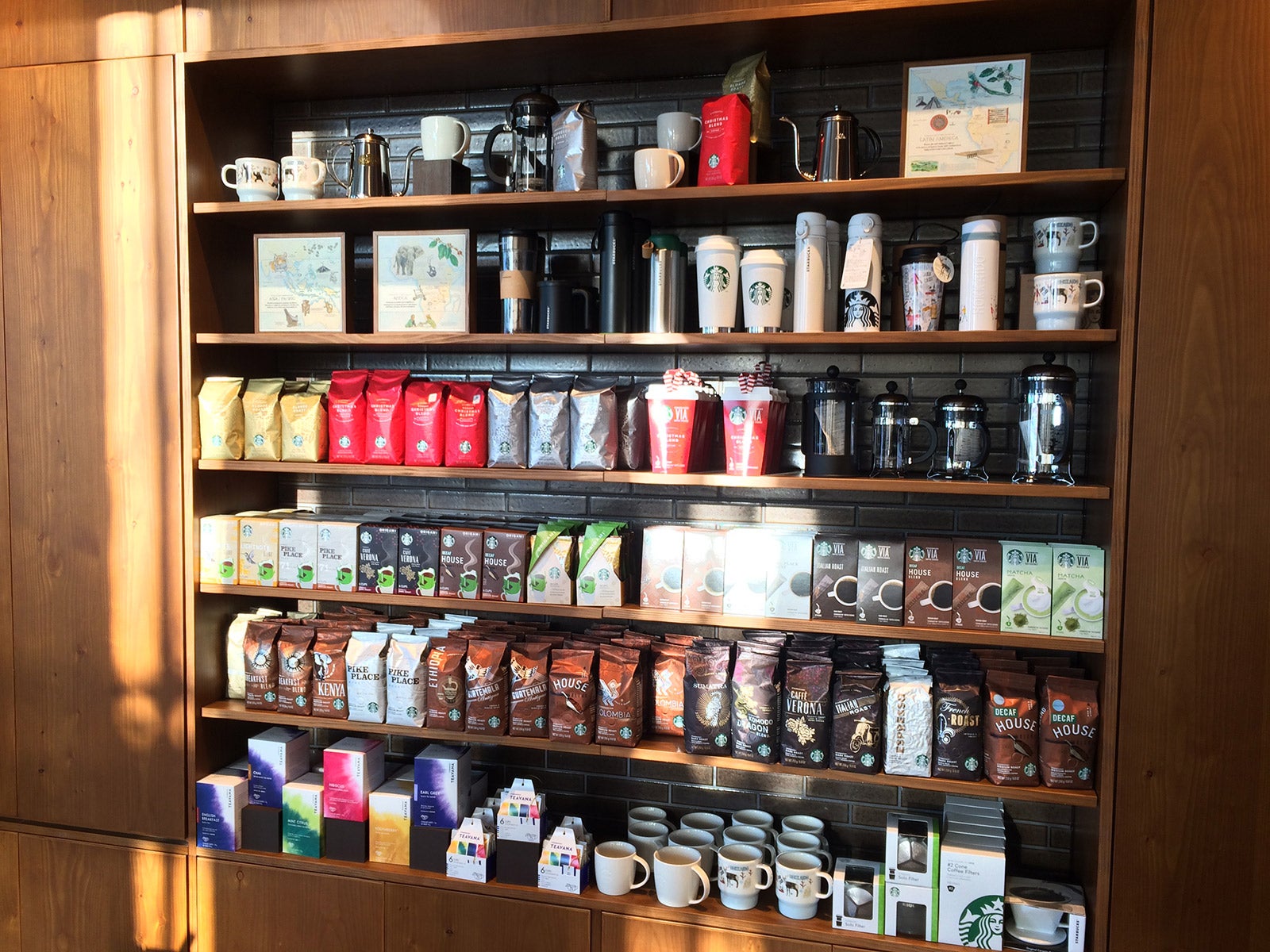 スターバックス コーヒー 釧路鶴見橋店／画像提供：スターバックス コーヒー ジャパン