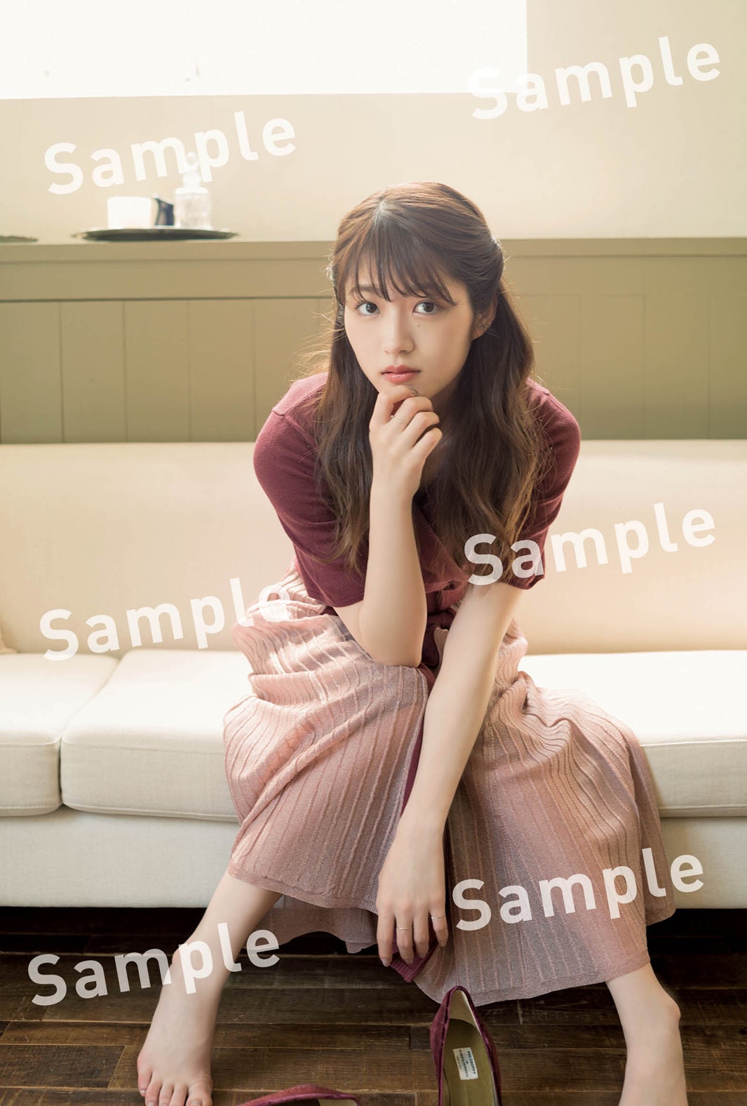 若月佑美「履きなれない靴を履き潰すまで」購入者特典ポストカード（オンラインサロン「未開発区域」絵柄）