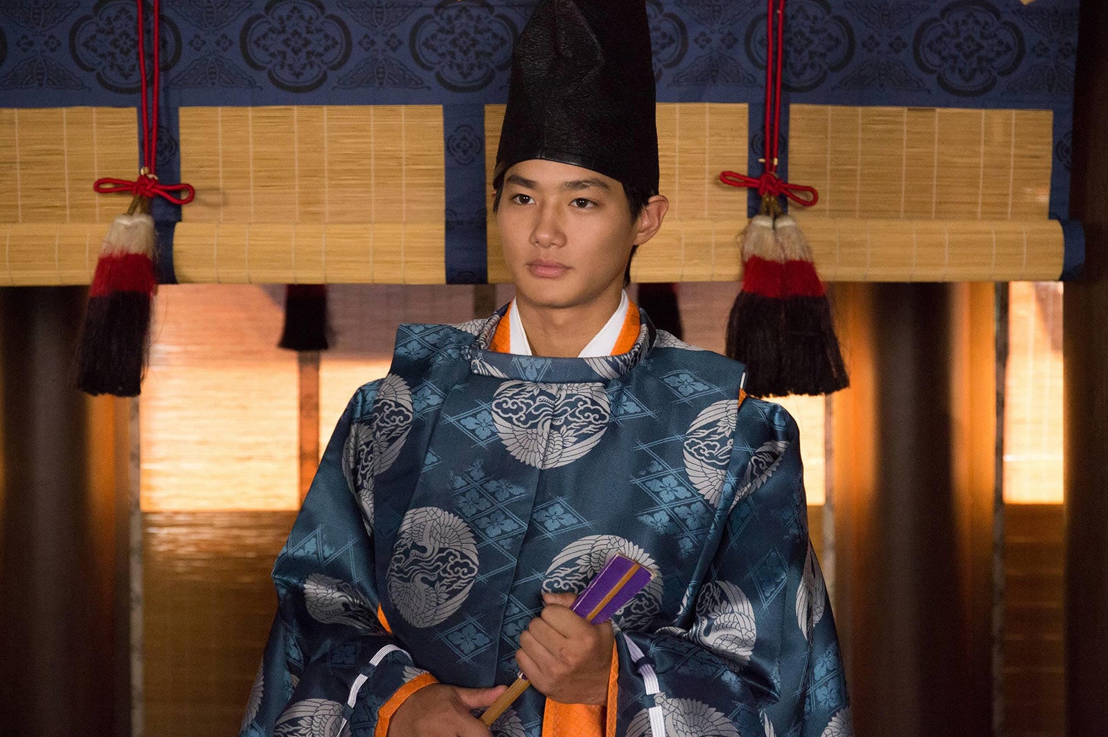 野村周平「源氏さん！物語」（C）フジテレビ