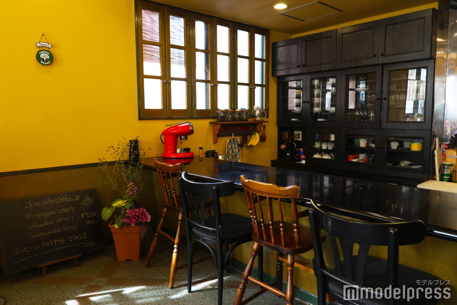 店内はほどよい広さで、落ち着いた雰囲気（C）モデルプレス