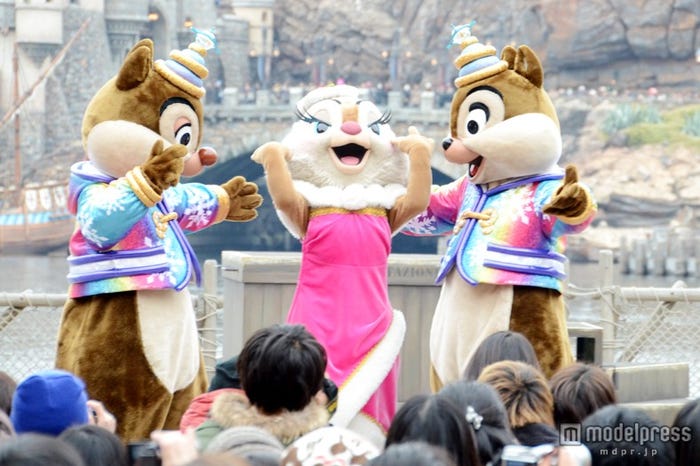 「ホリデーグリーティング・フロム・セブンポート」のクラリス/TDS