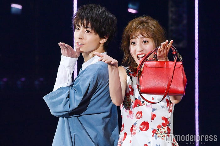 (C)モデルプレス