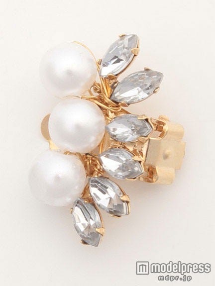 Decorイヤカフ clear「phoebe」3,024円(税込)