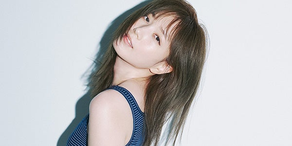 本田翼、ミニワンピで神ボディ披露「ar」表紙に登場 - モデルプレス