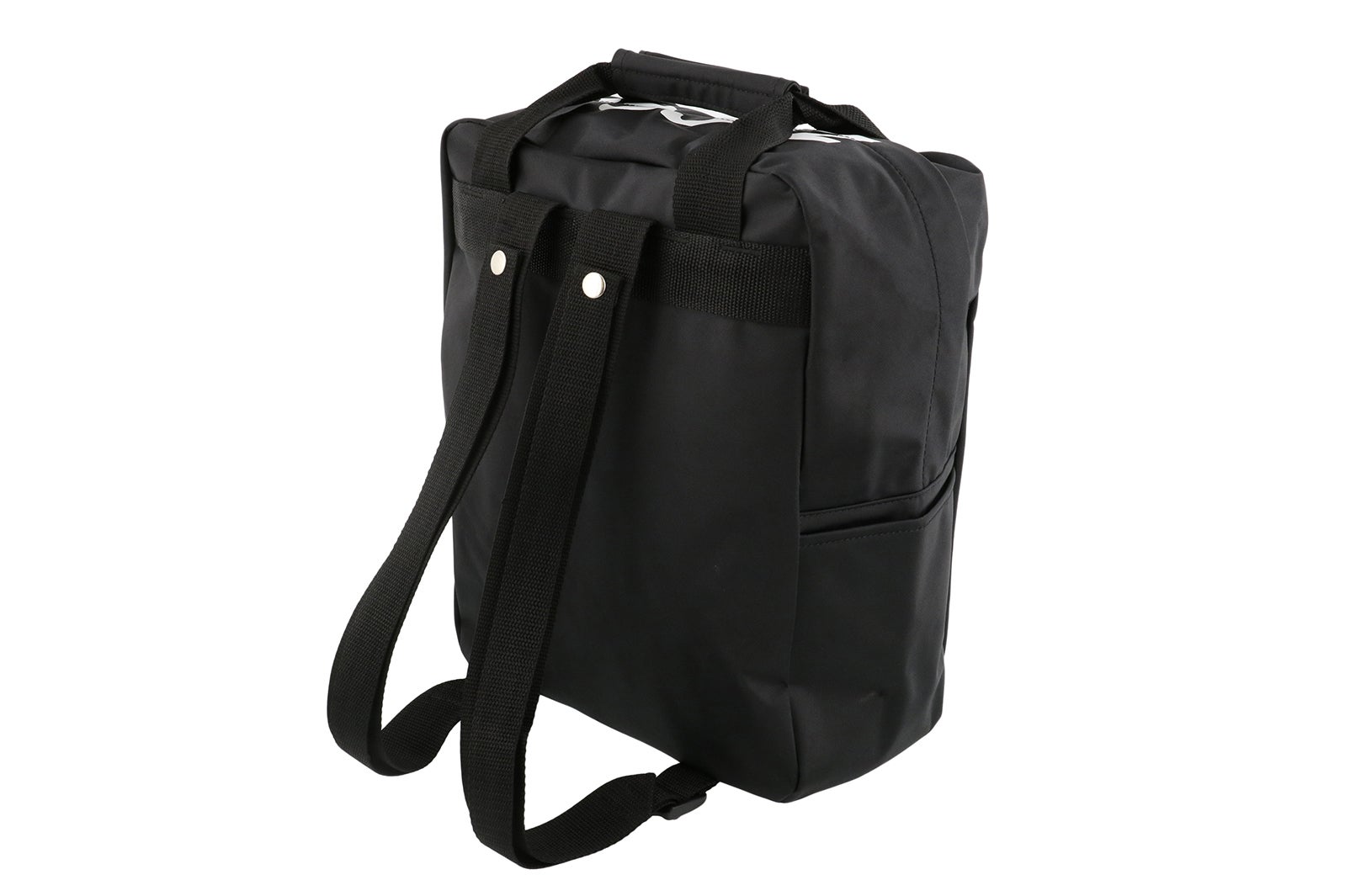 リュック＜ZUCCa＞¥8,500（C）Disney