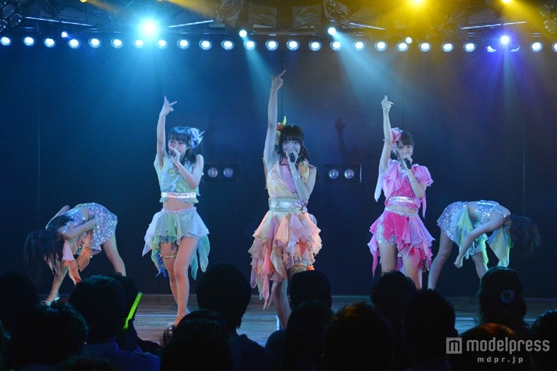 AKB48劇場 AKB48チームK『ウェイティング』公演の模様（C）AKS