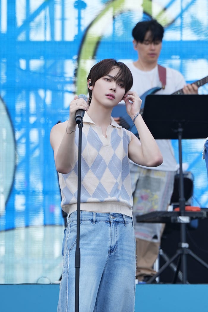 NICHOLAS(ニコラス)/&TEAM「Weverse Park」(C)2024 Weverse Con Festival