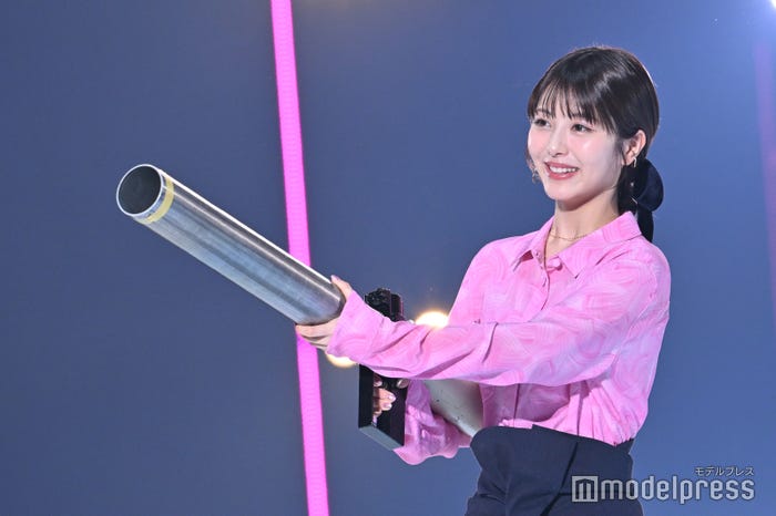 浜辺美波(C)モデルプレス