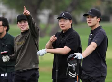 阪神・小幡“キャムタク”コンビ結成にちょ待てよ 正遊撃手取りへ対抗心「自分のことをやるだけ」