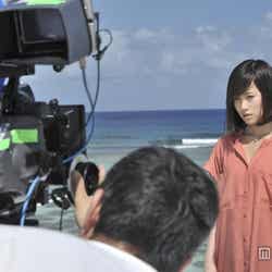 前田敦子/「g.u.」新CM「オトナSUMMER」篇メイキングショット