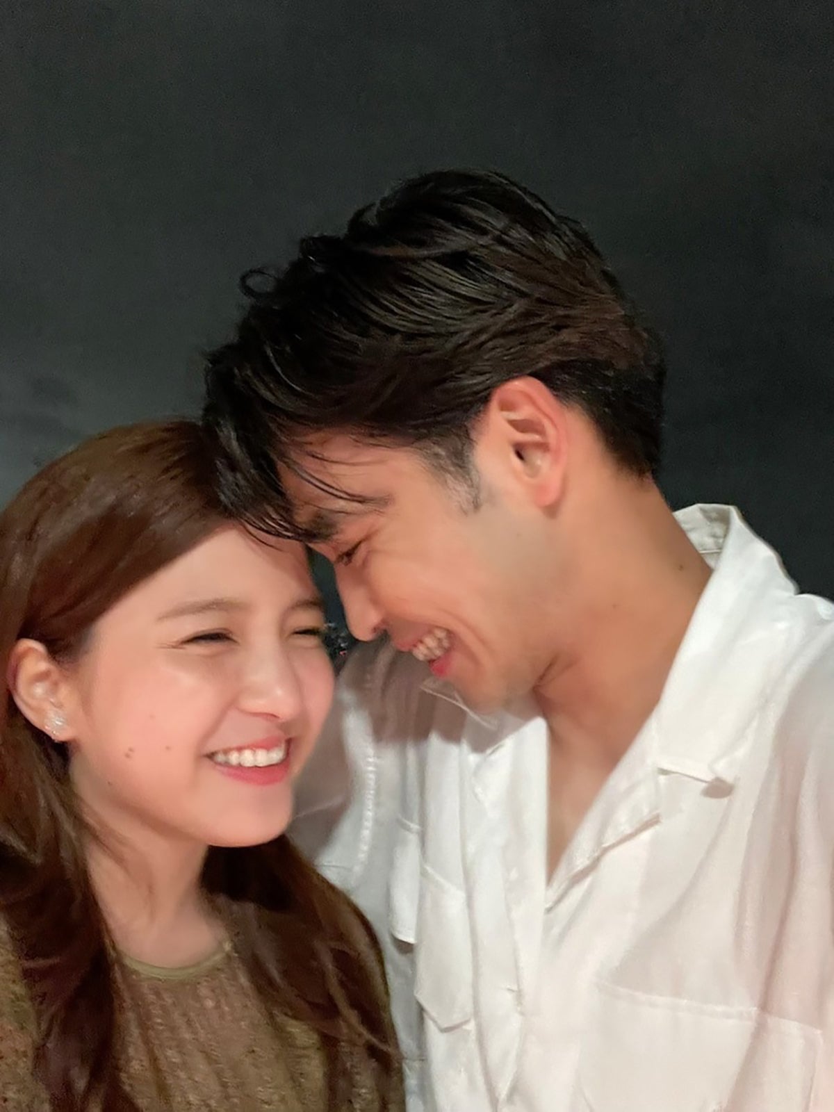 キスシーンが話題の“わた婚”中田圭祐＆川島海荷、密着2ショット公開 別れ後の思い明かす＜私たち結婚しました3＞