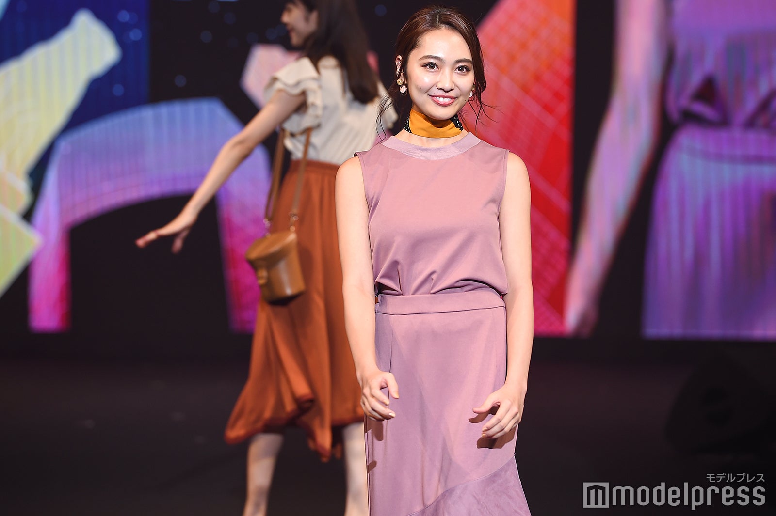 （C）モデルプレス