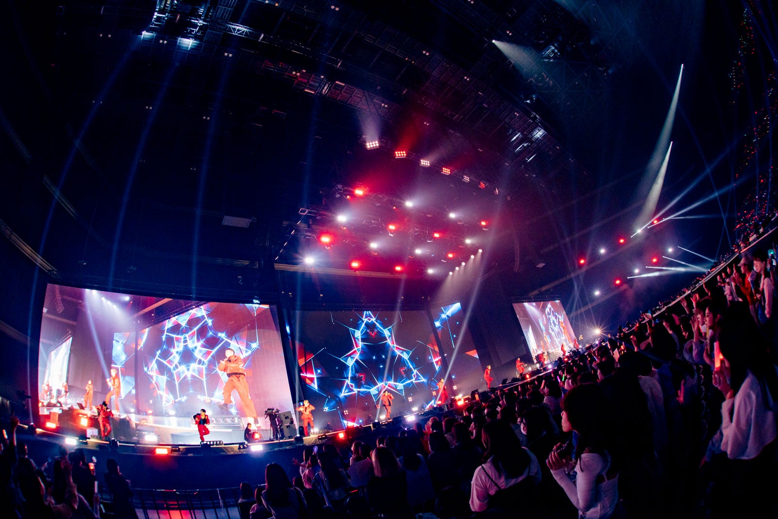 THE JET BOY BANGERZ（C）The Performance／撮影：田中聖太郎写真事務所