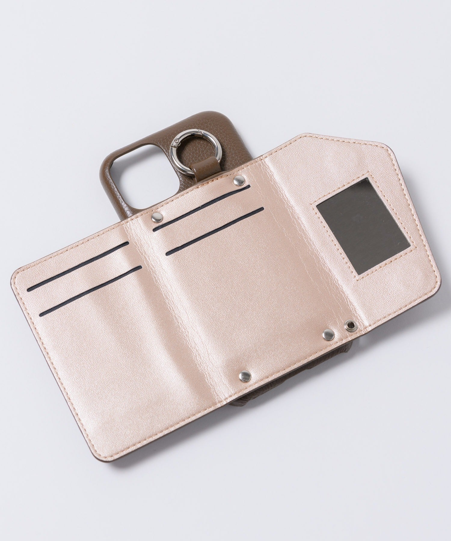 今欲しいのは 収納もできる スマホケース 大人女子におすすめのおしゃれケース5選 モデルプレス