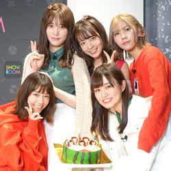 モデルプレス - 乃木坂46卒業の川後陽菜&西野七瀬登場 “スイカ”メンバー集結にファン歓喜