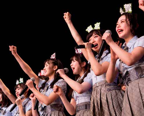 AKB48チーム8、春デート服&いちばん好きな衣装披露 5周年記念で魅力に迫る