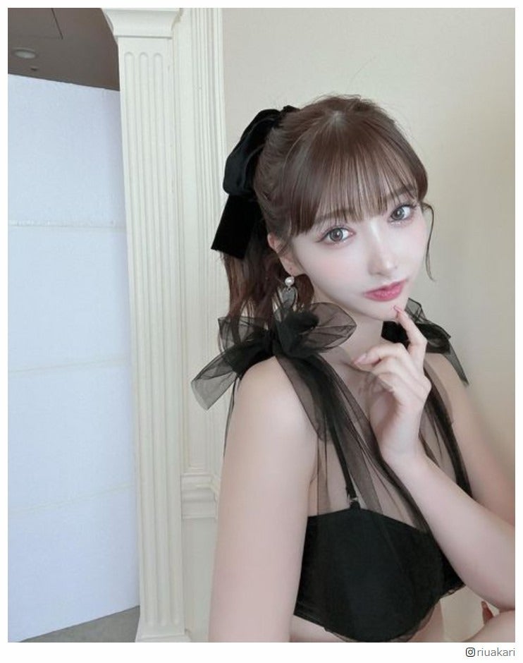 美人YouTuber・Rちゃん、服に50万・肌＆美容外科に15万…1ヶ月の美容代全公開