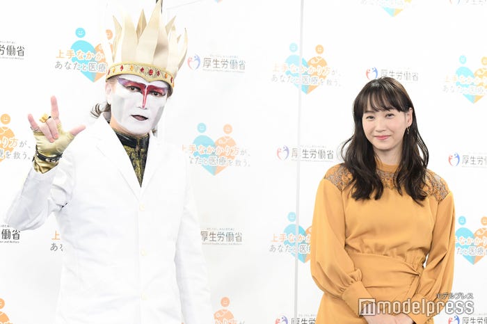 デーモン閣下、藤本美貴 (C)モデルプレス