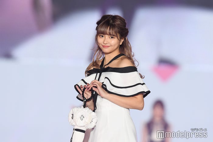 なちょす(C)モデルプレス