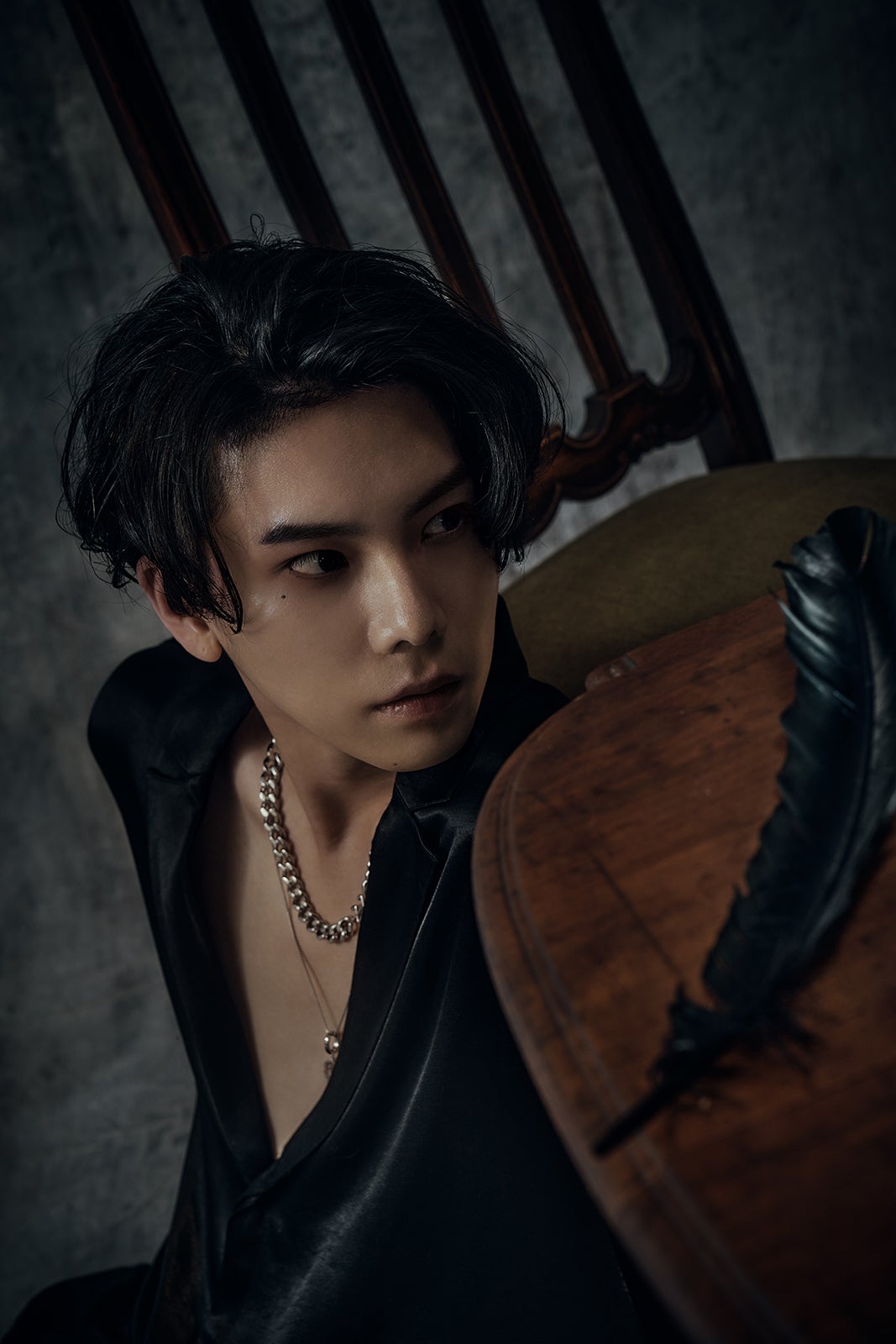 【サイン本】楊宇騰YU ヤンユータンユー 直筆サイン本】Half YU 1st photo book 楊宇騰YUの通販 by