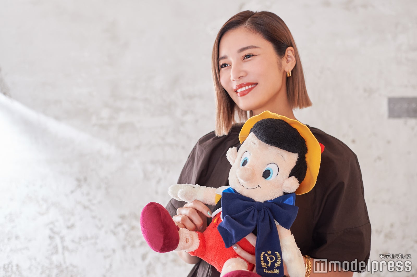 島袋聖南（C）モデルプレス