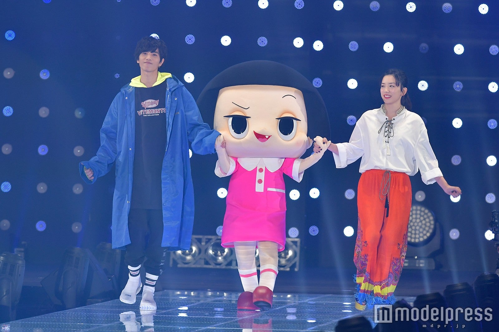 志尊淳 、チコちゃん、永野芽郁 （C）モデルプレス