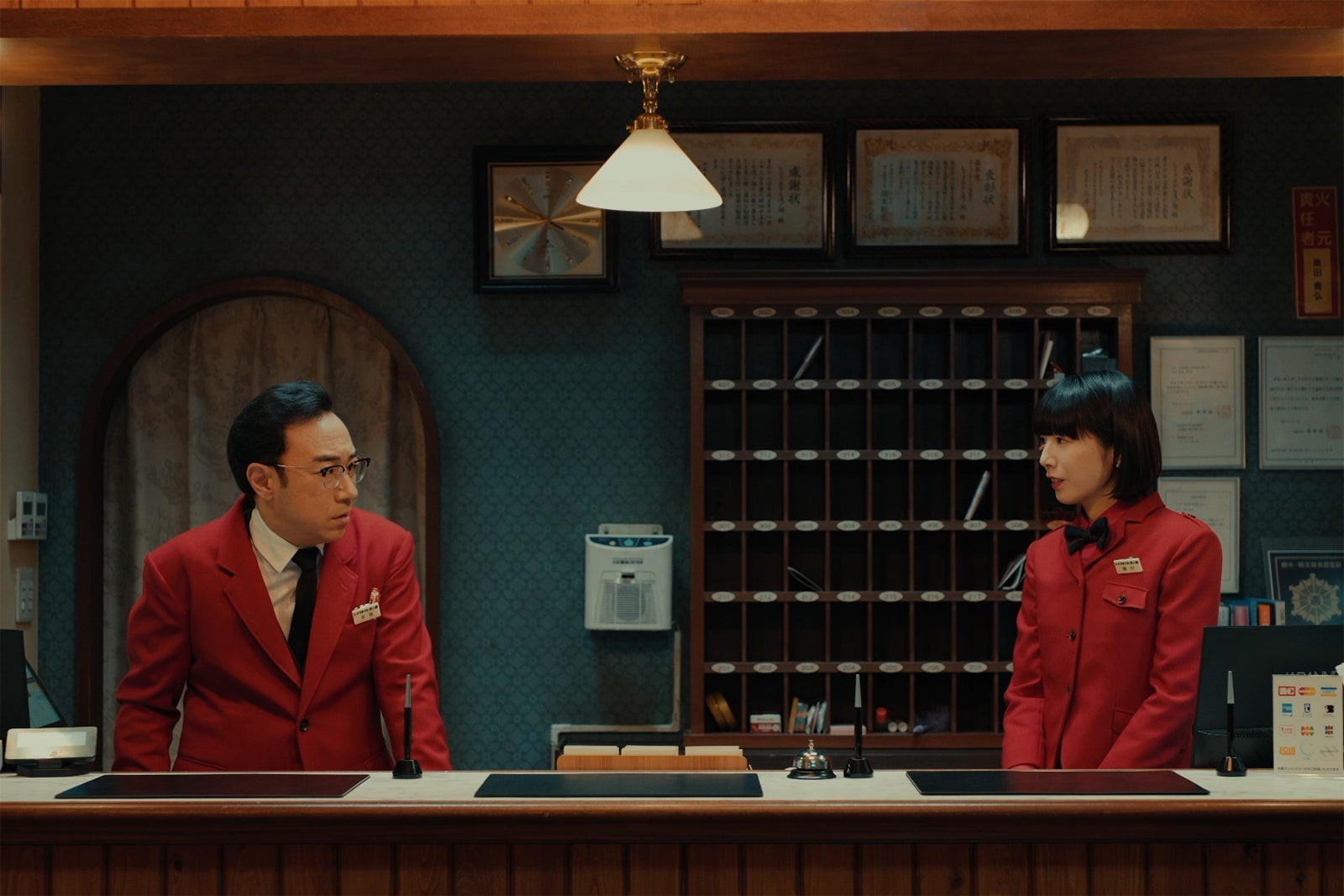 角田晃広、「ホットスポット」第6話（C）日本テレビ