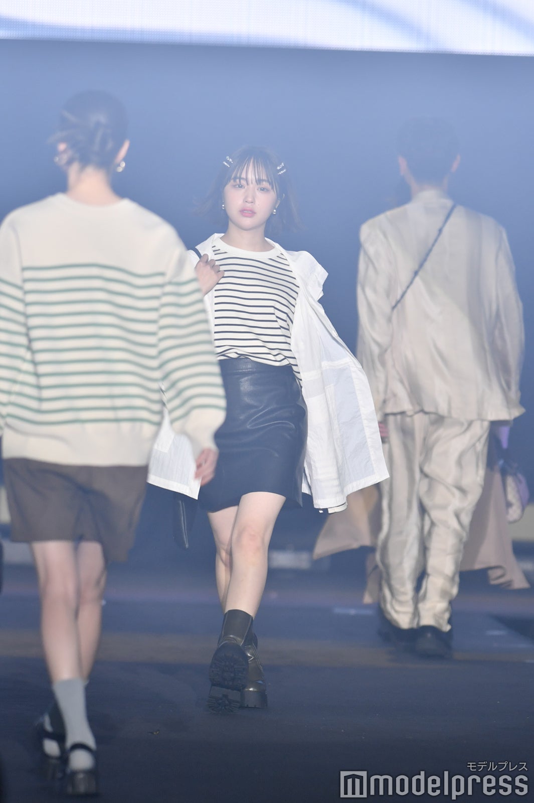 （C）モデルプレス