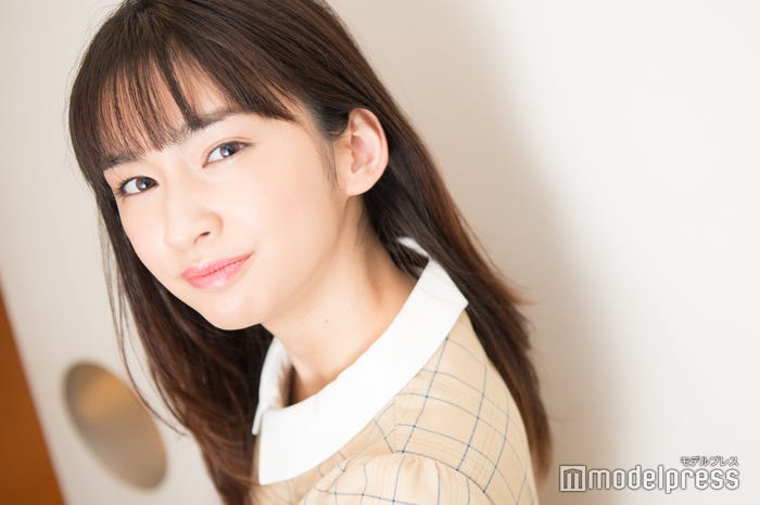 小泉遥(C)モデルプレス