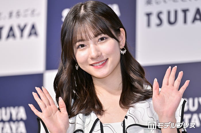 細菌性肺炎で療養のモー娘。北川莉央、仕事復帰を報告「改めて歩くって大変」メンバーへの感謝も明かす