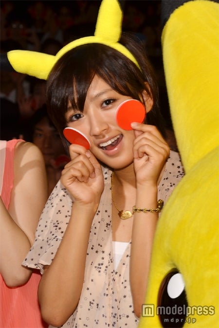 初日舞台挨拶に出席した夏菜