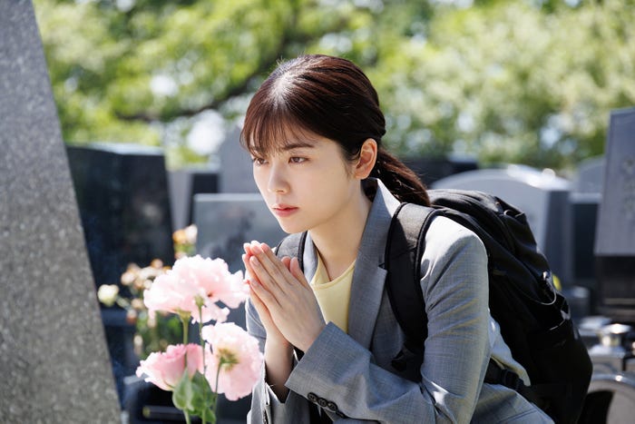 小芝風花「GO HOME~警視庁身元不明人相談室~」第1話より(C)日本テレビ